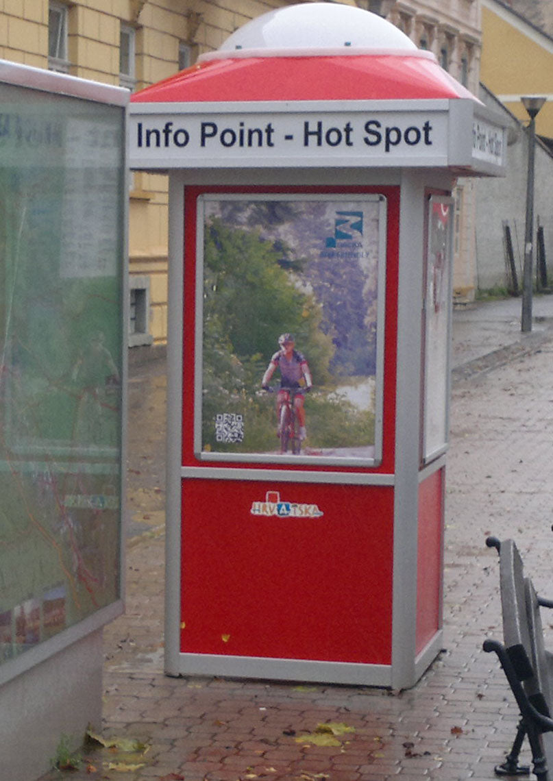 Public information kiosk in the center of Otočac, GlasGacke.hr